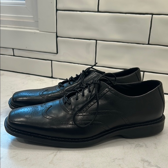 Red Wing Baxter 4790 Oxfords Black Wing Tip Leather Size 11 main image 15